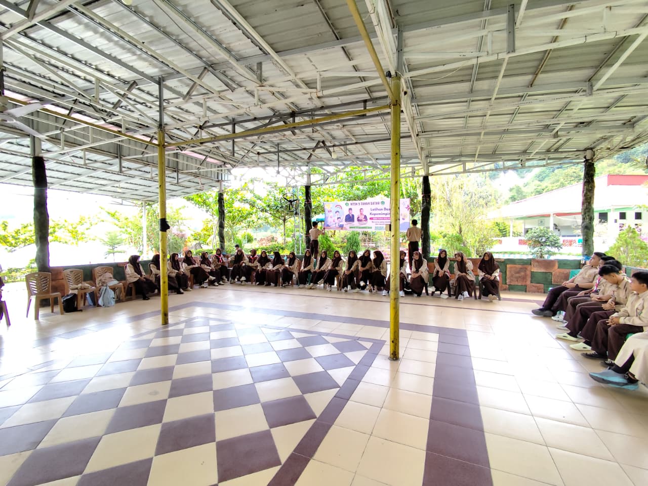 Double klik untuk menghapus gambar