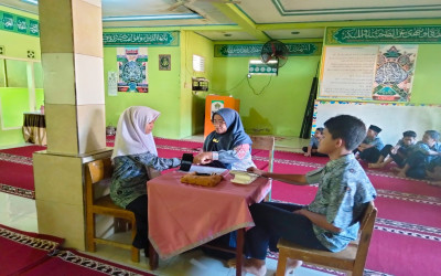 UPT Puskesmas Laksanakan Pemeriksaan Kesehatan Siswa di MTsN 9 Tanah Datar