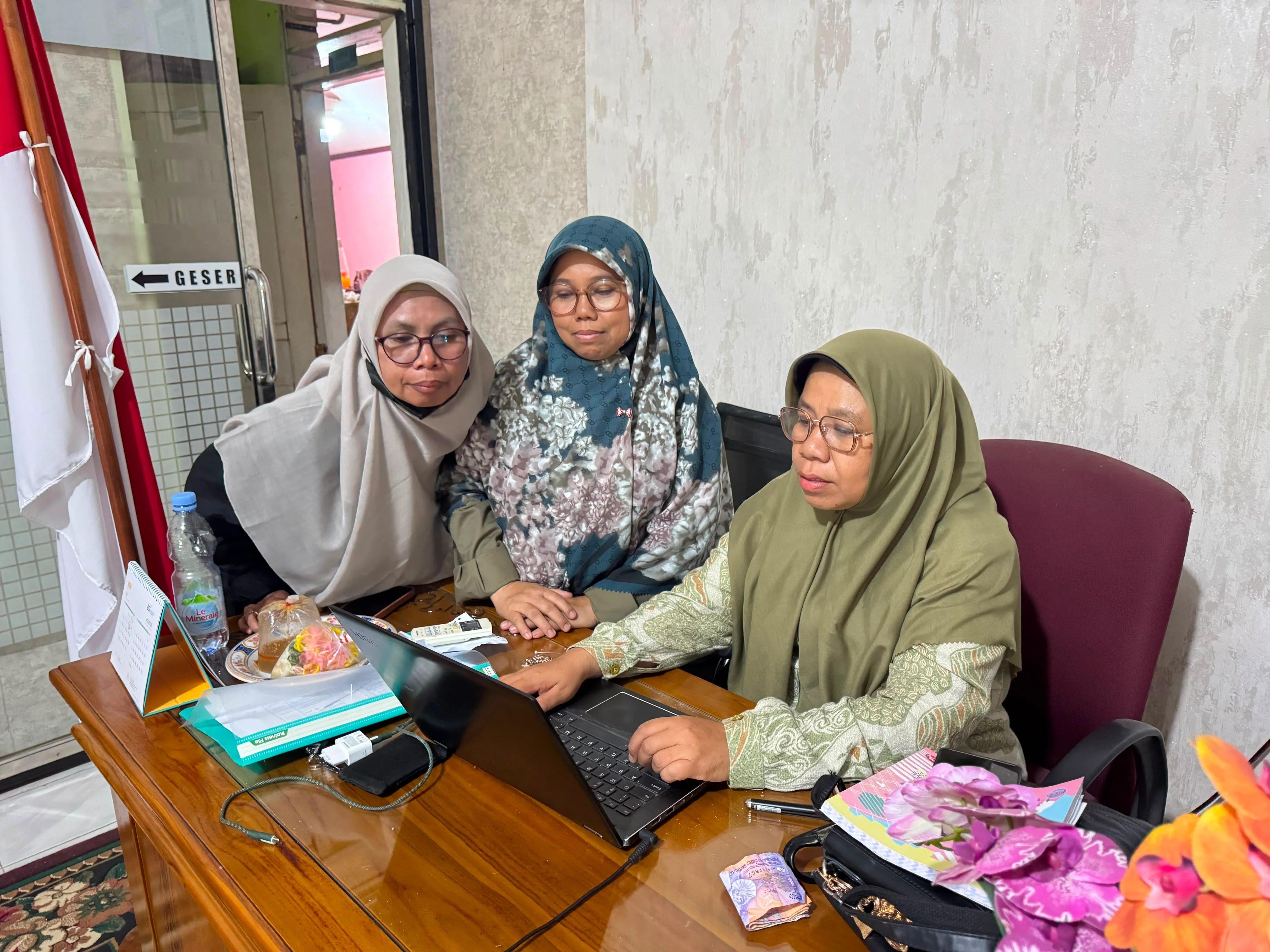 Kepala MTsN 9 Tanah Datar Pimpin Submit SIPKA Capaian Kinerja Triwulan II Tahun 2026